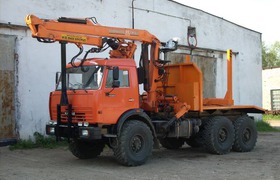 kamaz-44108-lesovoz-s-gidromanipulyatorom-gmu-sf-65-solombalec.jpg