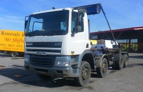 DAF CF85-Hyva lift Titan 20