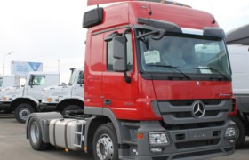 sedelnye_tyagachi_Mercedes-Benz_Actros-1844_LS